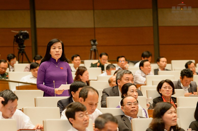 kim%20thuy%20-%20dn-%20bao%20chi.jpg