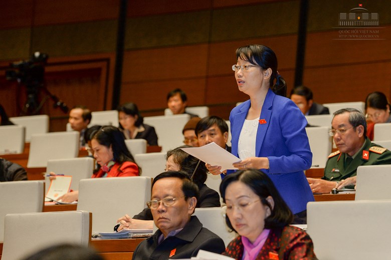 dieu%20thuy%20-%20tctt.jpg