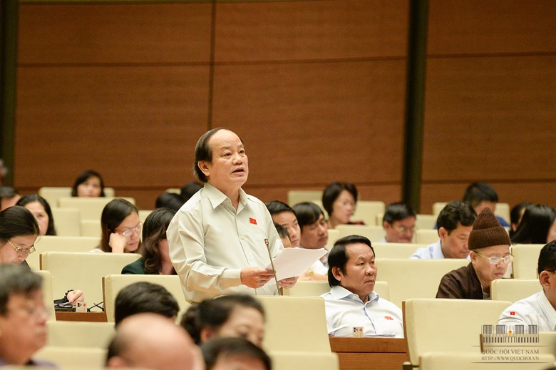 Hạn chế ủy quyền cho cấp phó trả lời chất vấn