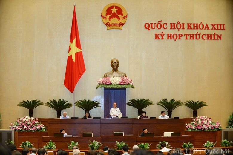 nguyen%20sinh%20hung%20ket%20thuc.jpg