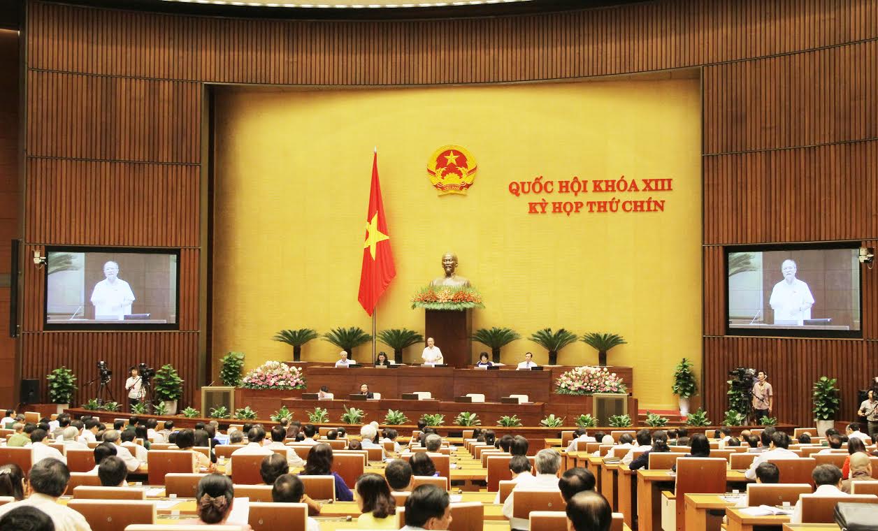 nguyen%20sinh%20hung.jpg
