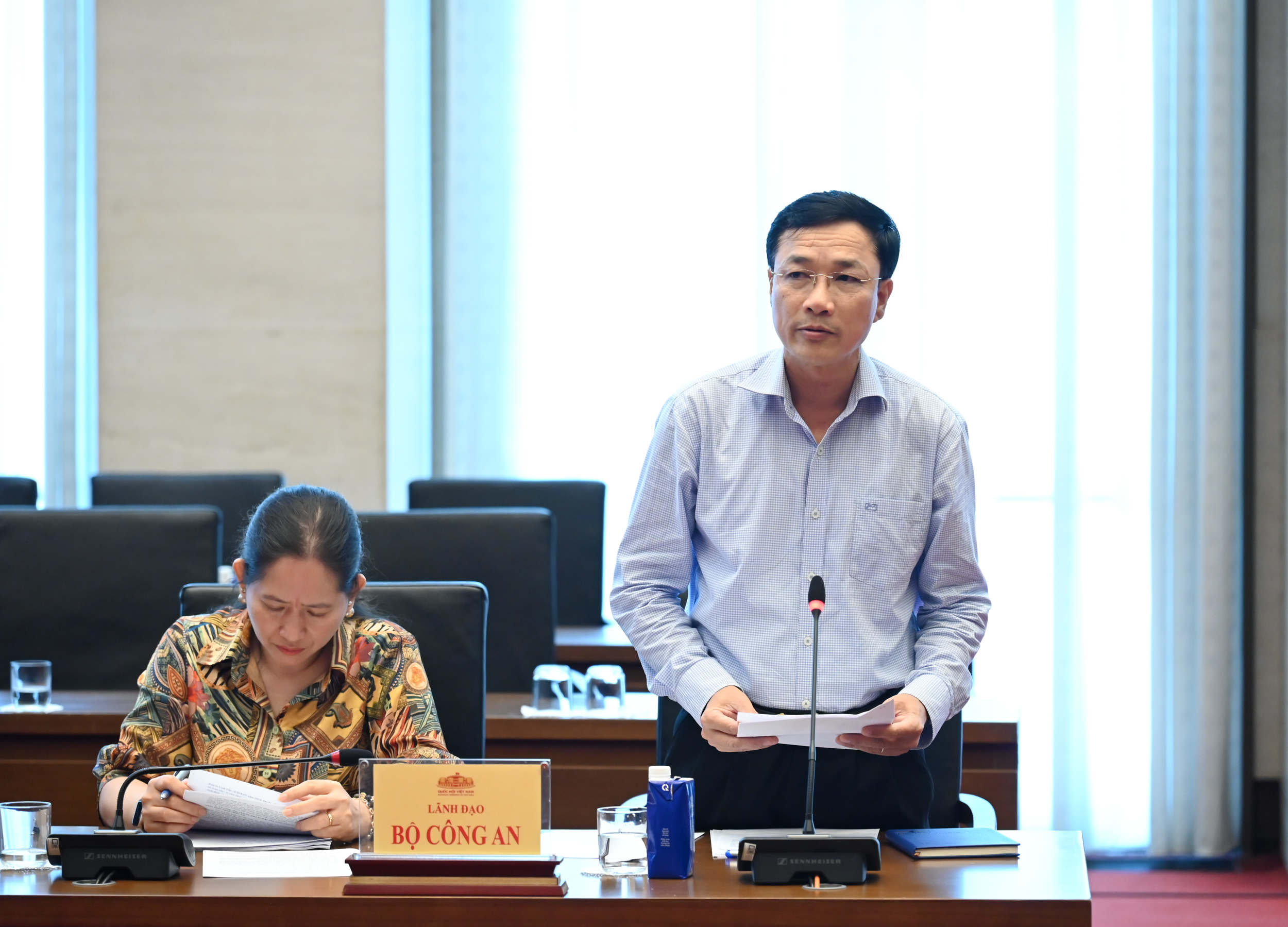 Ủy ban Quốc phòng, An ninh và Đối ngoại thẩm tra chính thức dự án Luật sửa đổi, bổ sung một số điều của 10 luật có liên quan đến an ninh, trật tự