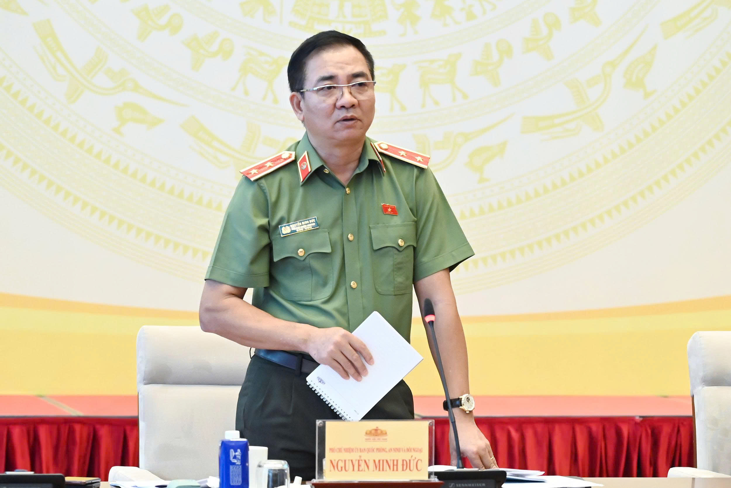 Ủy ban Quốc phòng, An ninh và Đối ngoại thẩm tra chính thức dự án Luật sửa đổi, bổ sung một số điều của 10 luật có liên quan đến an ninh, trật tự