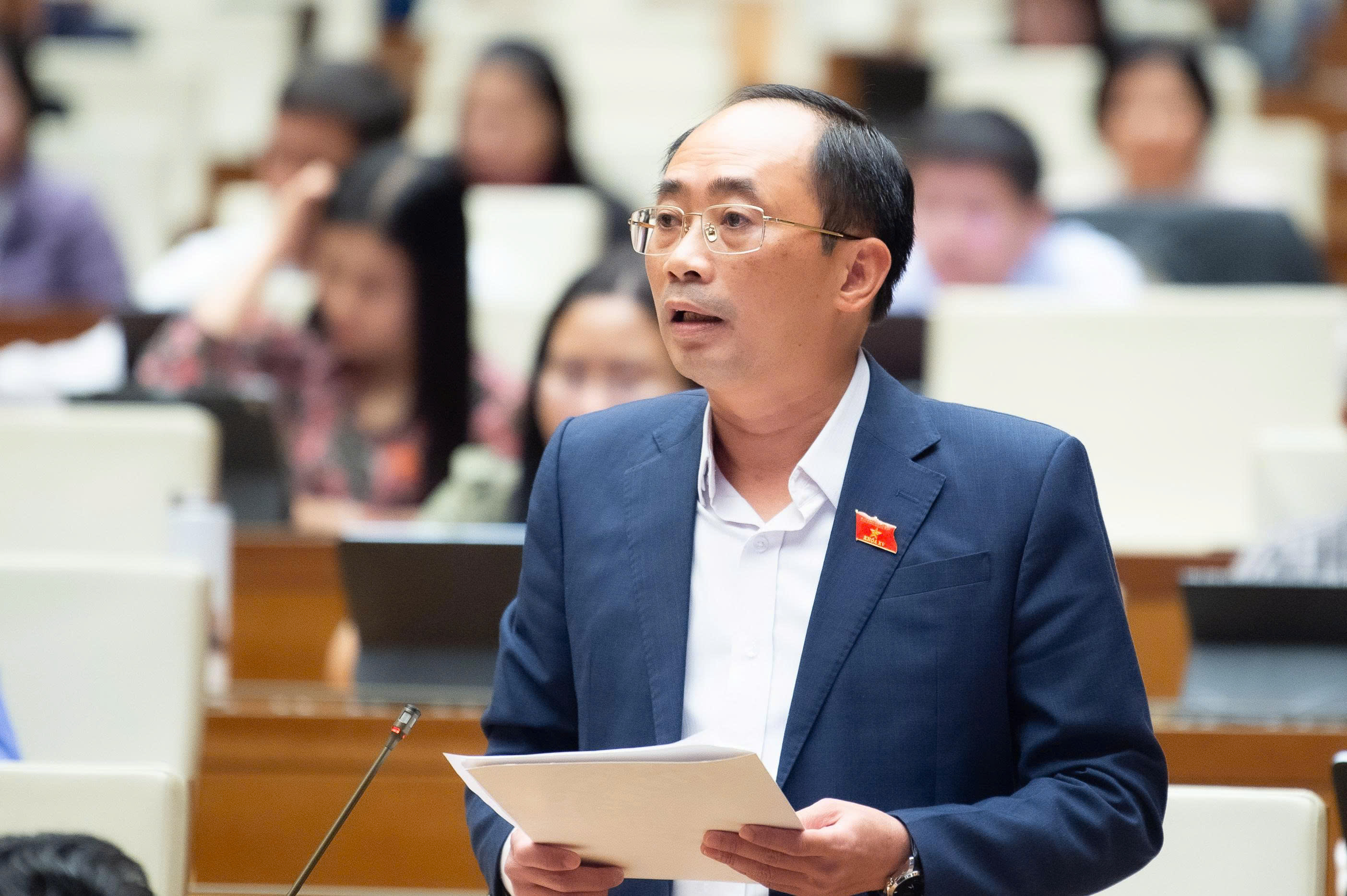 Đại biểu Quốc hội đề nghị làm rõ phạm vi bí mật nhà nước, để đóng dấu mật không trở thành "phản xạ hành chính"