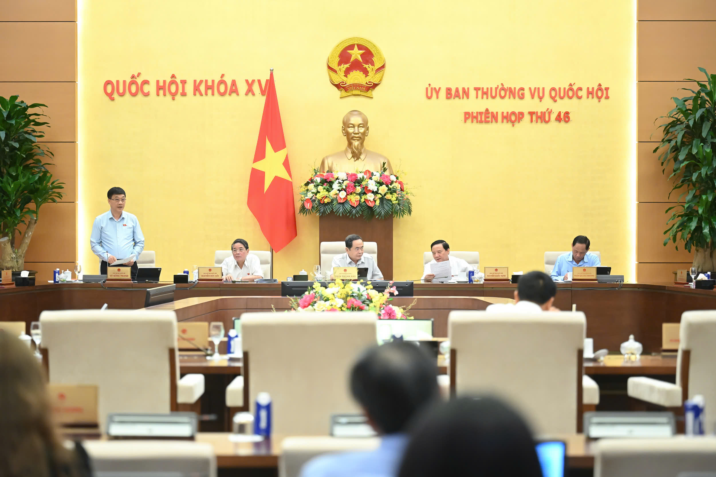 Tiếp tục hoàn thiện quy định về lãi suất cho vay đặc biệt