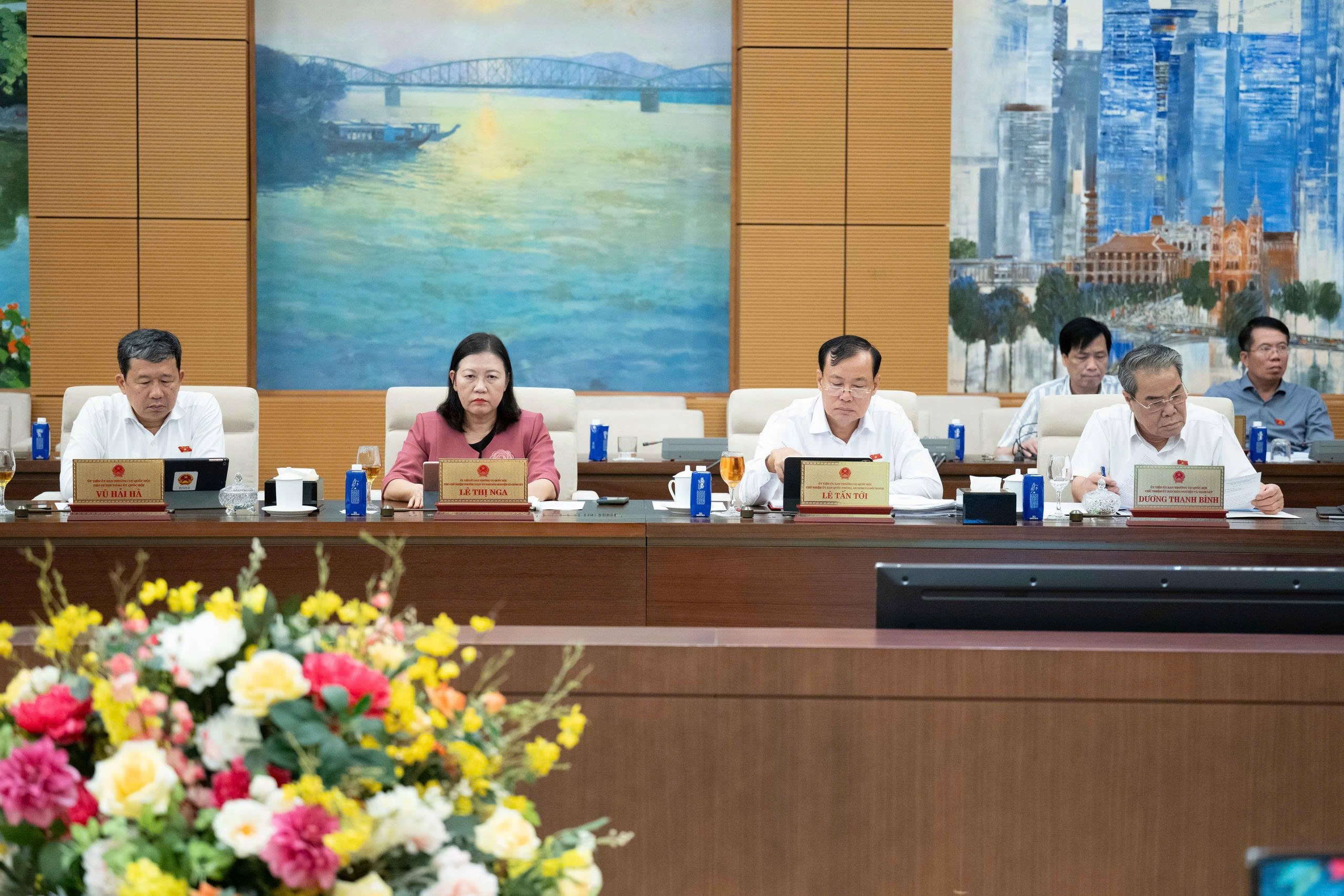 Ủy ban Thường vụ Quốc hội cho ý kiến dự án Luật Dân số