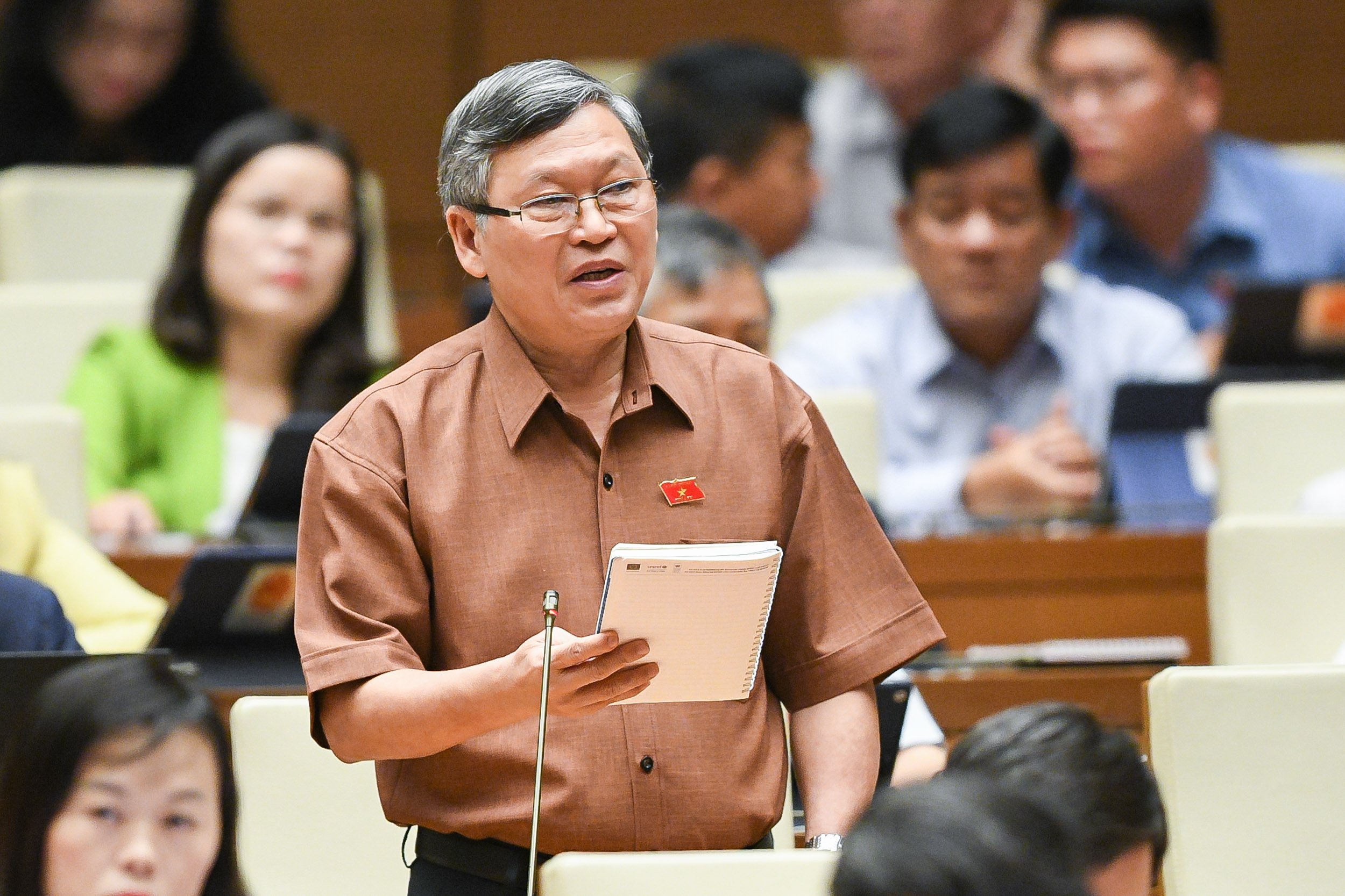 Nhà ở xã hội làm "nóng" Nghị trường 