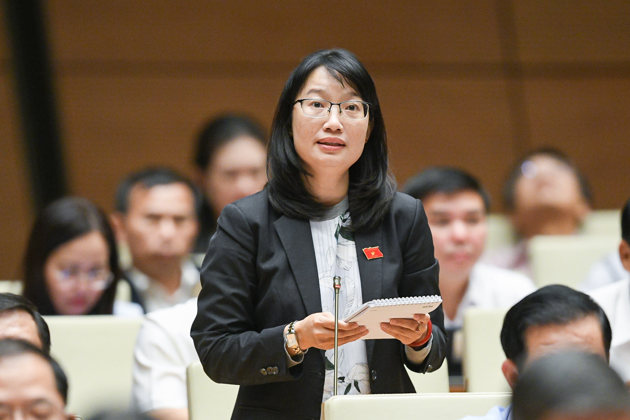 Nhà ở xã hội làm "nóng" Nghị trường 