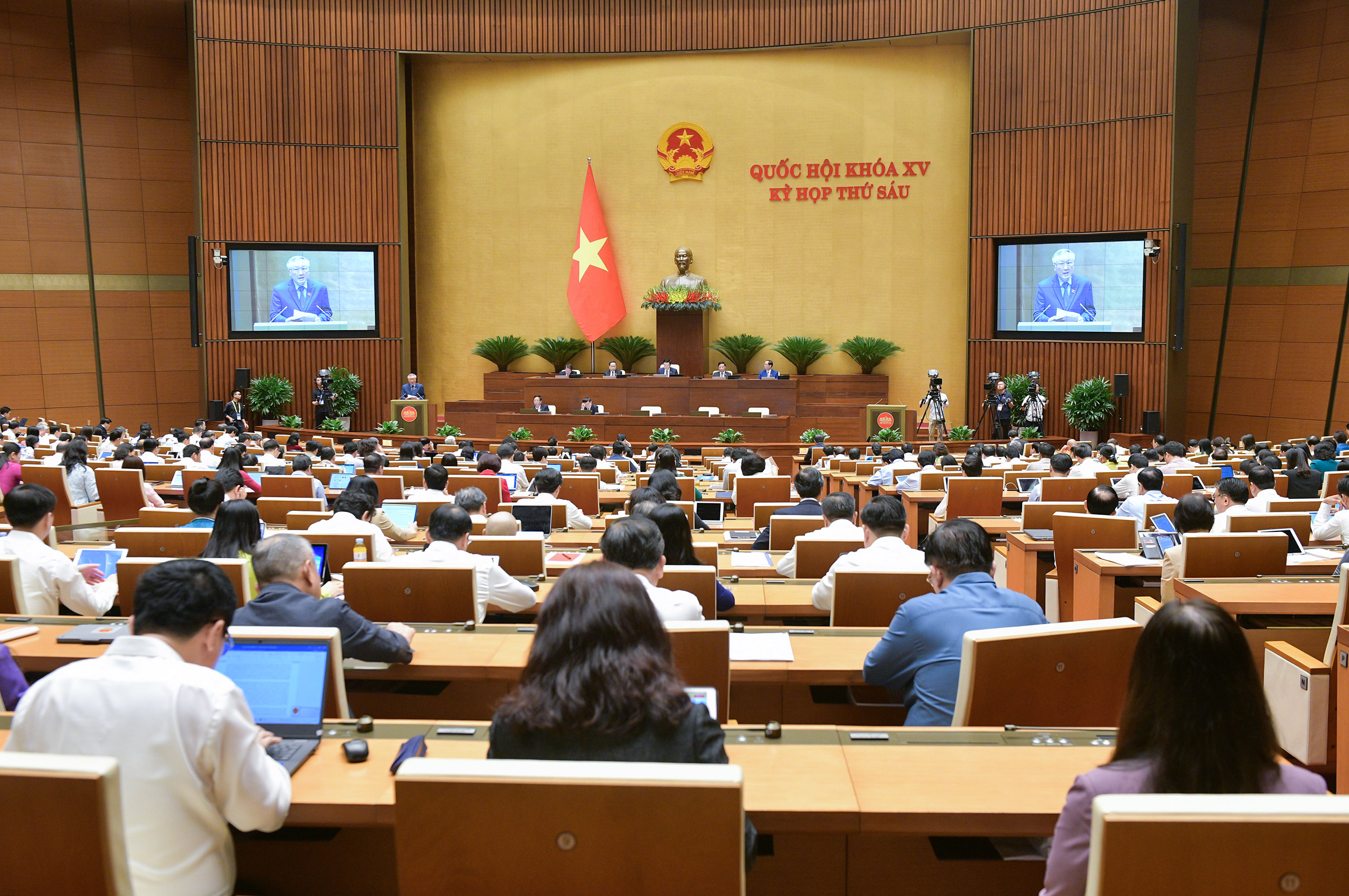 Sáng 6/11: Khai mạc phiên chất vấn và trả lời chất vấn