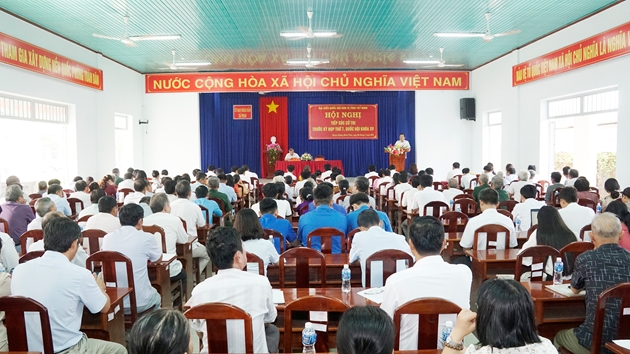 ĐOÀN ĐẠI BIỂU QUỐC HỘI TỈNH TÂY NINH TIẾP XÚC CỬ TRI HUYỆN DƯƠNG MINH CHÂU