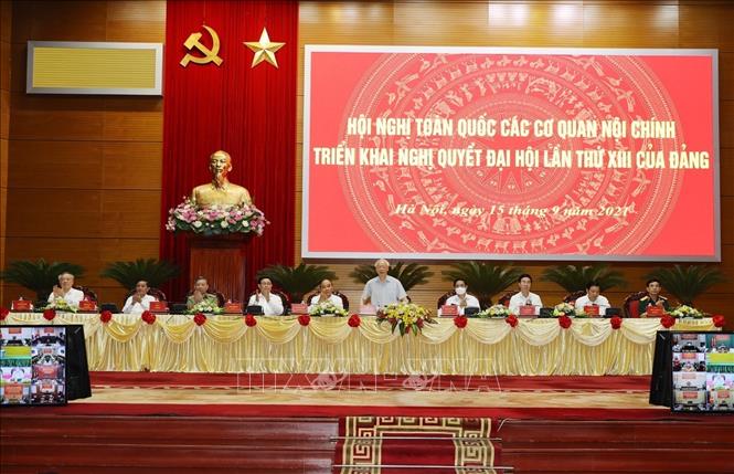 TỔNG BÍ THƯ NGUYỄN PHÚ TRỌNG DỰ HỘI NGHỊ TOÀN QUỐC CÁC CƠ QUAN NỘI CHÍNH TRIỂN KHAI THỰC HIỆN NGHỊ QUYẾT ĐẠI HỘI LẦN THỨ XIII CỦA ĐẢNG