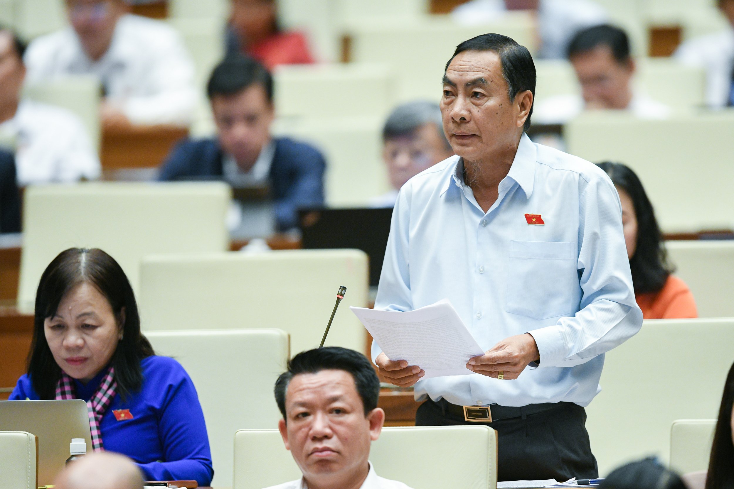 Quốc hội biểu quyết thông qua Nội quy Kỳ họp (sửa đổi) và thảo luận về dự án Luật Đấu thầu (sửa đổi) - 10