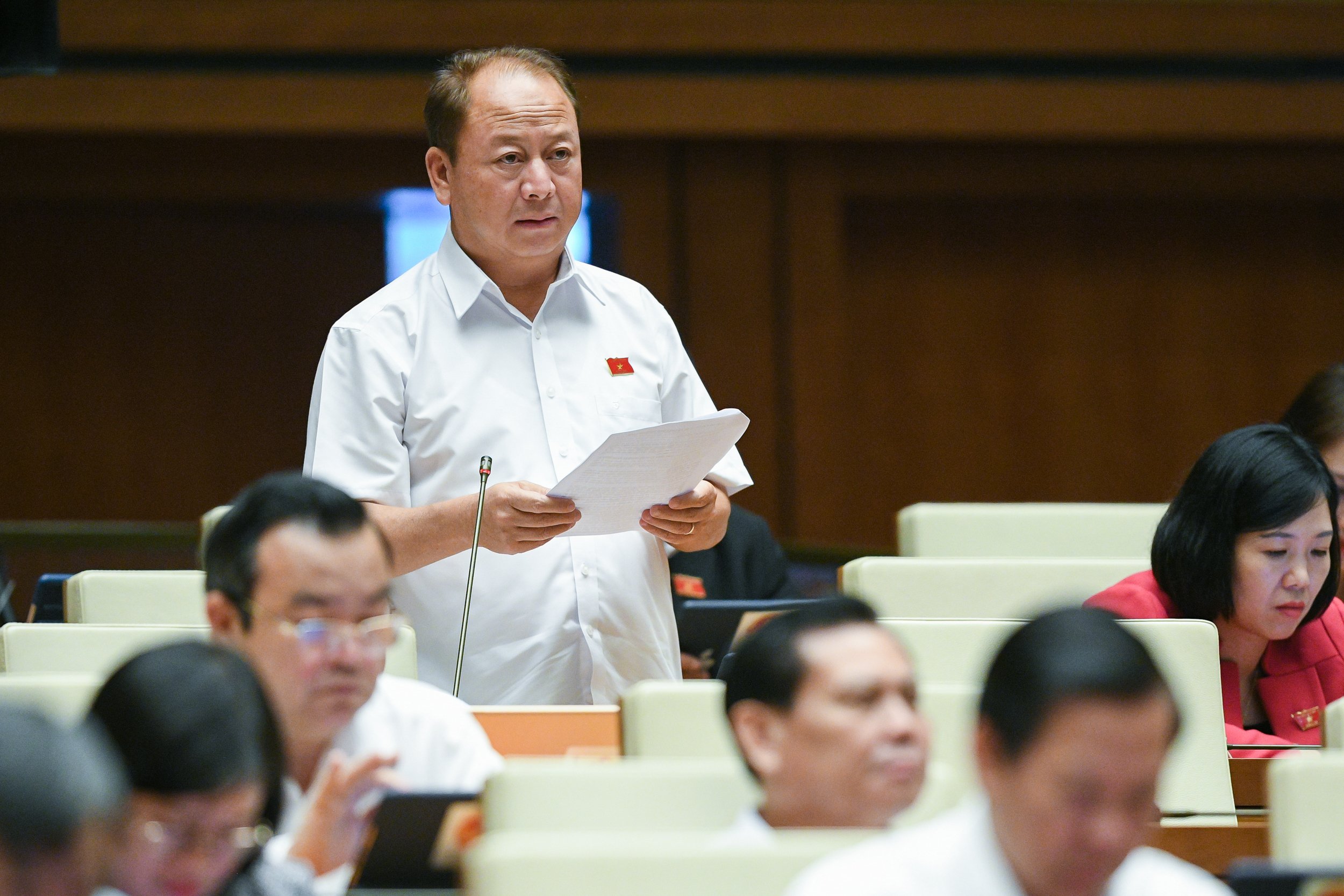 Quốc hội biểu quyết thông qua Nội quy Kỳ họp (sửa đổi) và thảo luận về dự án Luật Đấu thầu (sửa đổi) - 11