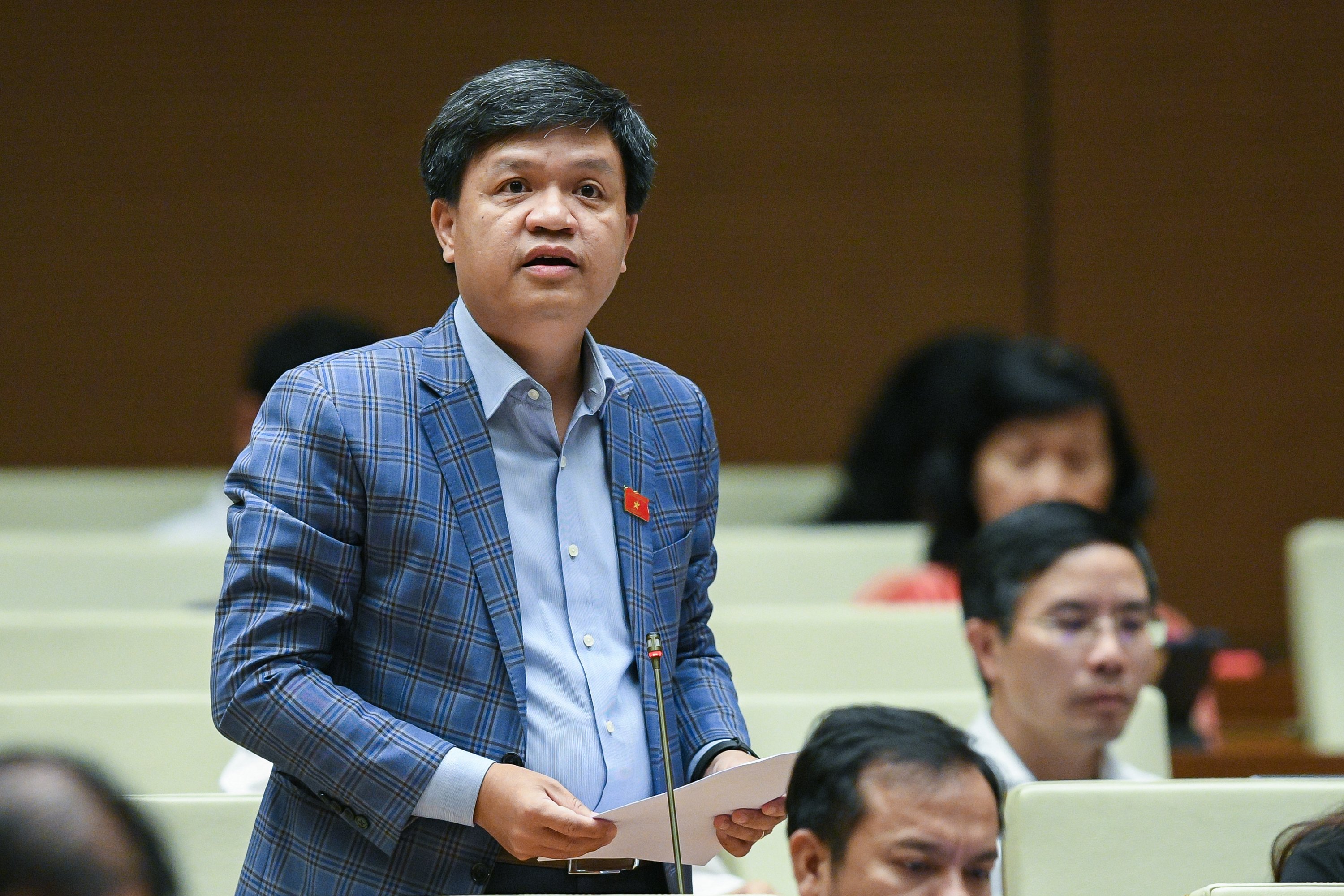 Quốc hội biểu quyết thông qua Nội quy Kỳ họp (sửa đổi) và thảo luận về dự án Luật Đấu thầu (sửa đổi) - 15