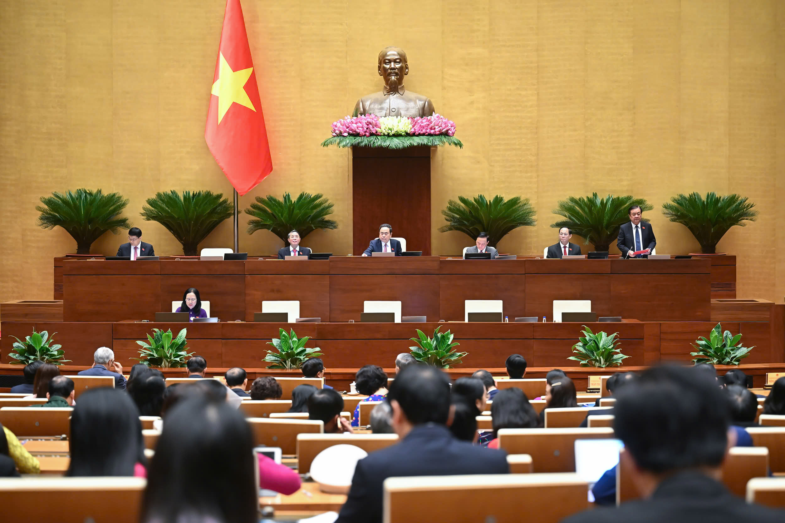 Quốc hội thông qua Luật Khoa học Công nghệ và Đổi mới sáng tạo