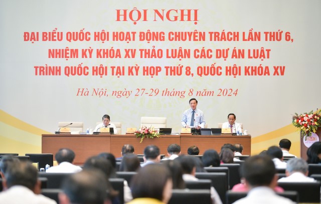 Hội nghị đại biểu Quốc hội hoạt động chuyên trách thảo luận về dự án Luật Phòng, chống mua bán người (sửa đổi)