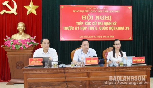 Đoàn ĐBQH tỉnh Lạng Sơn tiếp xúc cử tri tại huyện Lộc Bình