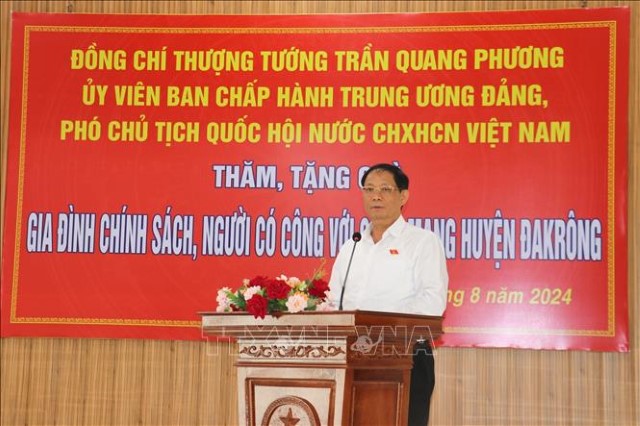 PHÓ CHỦ TỊCH QUỐC HỘI, THƯỢNG TƯỚNG TRẦN QUANG PHƯƠNG TRI ÂN NGƯỜI CÓ CÔNG TẠI QUẢNG TRỊ