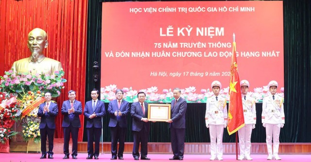 Tổng Bí thư, Chủ tịch nước Tô Lâm: Xây dựng Học viện Chính trị quốc gia Hồ Chí Minh trở thành hình mẫu về công tác xây dựng Đảng