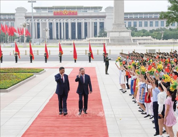 TỔNG BÍ THƯ, CHỦ TỊCH NƯỚC TRUNG QUỐC TẬP CẬN BÌNH CHỦ TRÌ LỄ ĐÓN CHÍNH THỨC TỔNG BÍ THƯ, CHỦ TỊCH NƯỚC TÔ LÂM