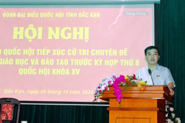 Đoàn ĐBQH tỉnh Bắc Kạn tiếp xúc cử tri chuyên đề với ngành Giáo dục và Đào tạo