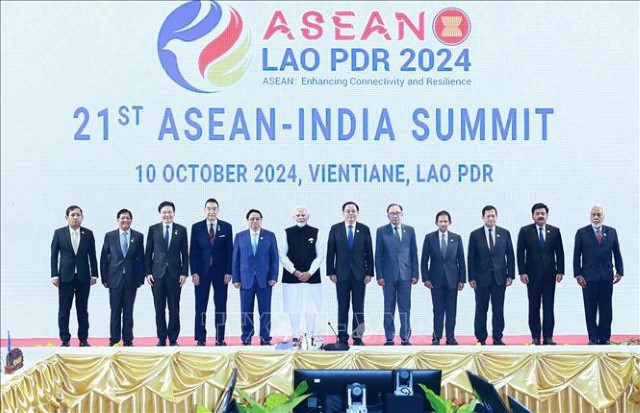 Thủ tướng dự Hội nghị Cấp cao ASEAN - Ấn Độ và Hội nghị Cấp cao đặc biệt ASEAN - Canada