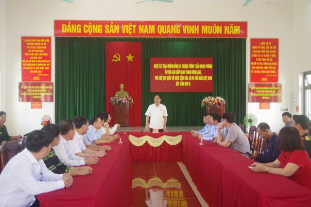 Phó Chủ tịch Quốc hội, Thượng tướng Trần Quang Phương thăm, làm việc với Ban Chỉ huy Quân sự huyện Krông Nô tỉnh Đắk Nông