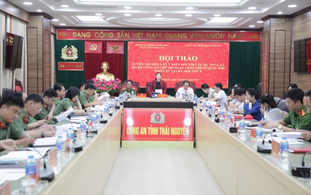 Đoàn ĐBQH tỉnh Thái Nguyên tổ chức Hội nghị lấy ý kiến đóng góp các dự án luật do Bộ Công an chủ trì soạn thảo
