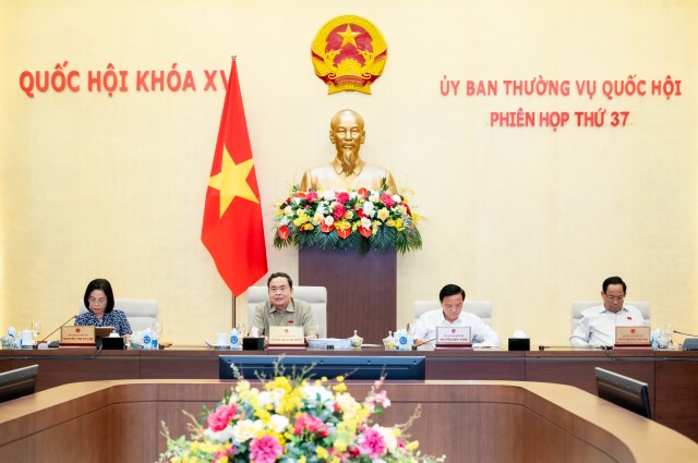 Ủy ban Thường vụ Quốc hội cho ý kiến về báo cáo công tác năm 2024 và kế hoạch kiểm toán năm 2025 của Kiểm toán Nhà nước