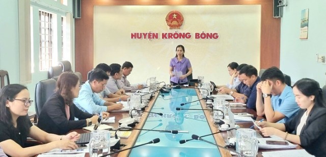 Tăng cường thanh tra, kiểm tra việc chuyển đổi vị trí công tác