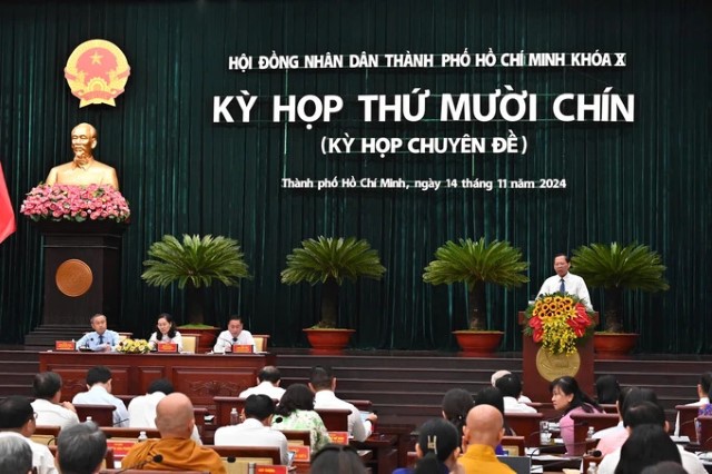 Chủ tịch HĐND TPHCM Nguyễn Thị Lệ: Giám sát chặt công tác triển khai các nghị quyết của HĐND TPHCM