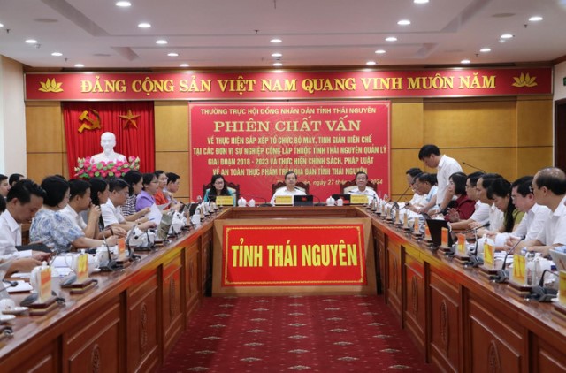 Đưa “hơi thở” cuộc sống vào nghị trường