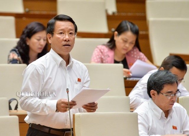 ĐBQH THÁI TRƯỜNG GIANG-CÀ MAU: BỘ CÔNG THƯƠNG CẦN BAN HÀNH THÔNG TƯ HƯỚNG DẪN ỨNG PHÓ SỰ CỐ TRÀN DẦU THUỘC THẨM QUYỀN UBND TỈNH