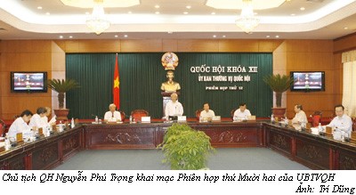 Khai mạc Phiên họp thứ Mười hai của UBTVQH