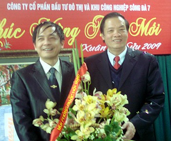 Chủ nhiệm VPQH Trần Đình Đàn dự Lễ ra quân năm 2009 của Công ty CP Đầu tư đô thị và khu công nghiệp Sông Đà 7