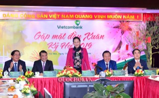 MỘT SỐ HÌNH ẢNH CHỦ TỊCH QUỐC HỘI NGUYỄN THỊ KIM NGÂN THĂM VÀ CHÚC TẾT VIETCOMBANK