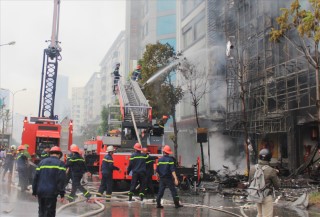 ĐBQH NGUYỄN VĂN HIỂN: GIẢI PHÁP KIỂM SOÁT PHÒNG CHÁY CHỮA CHÁY NHÀ CAO TẦNG CỦA BỘ CÔNG AN CÒN RẤT CHUNG CHUNG