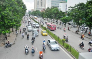 GÓC NHÌN ĐẠI BIỂU: CẦN TẠO ĐỘT PHÁ TRONG PHÁT TRIỂN KẾT CẤU HẠ TẦNG GIAO THÔNG ĐƯỜNG BỘ