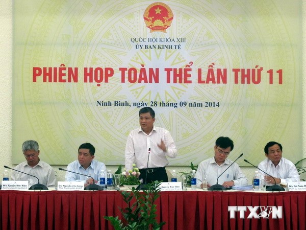 Phiên họp toàn thể lần thứ 11 Ủy ban Kinh tế của Quốc hội